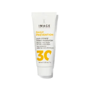 TESTERIS DIENAS PREVENCIJA Tonēts dienas krēms SPF 30